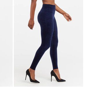 Spanx Velvet Leggings size small